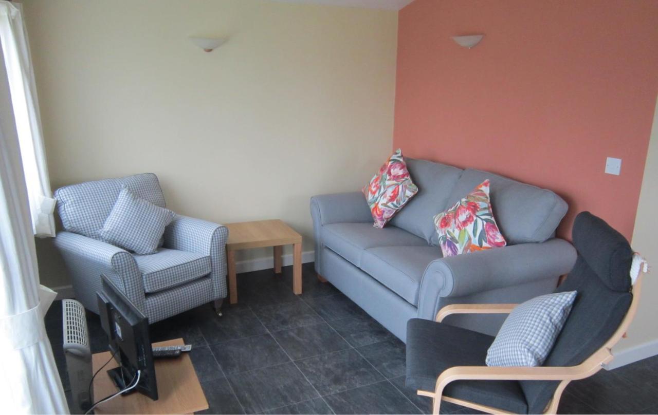 Chalets & Lodges At Atlantic Bays Holiday Park Padstow Eksteriør billede