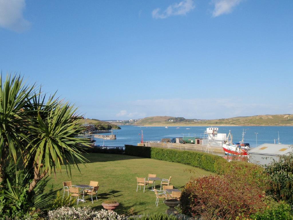 Chalets & Lodges At Atlantic Bays Holiday Park Padstow Eksteriør billede