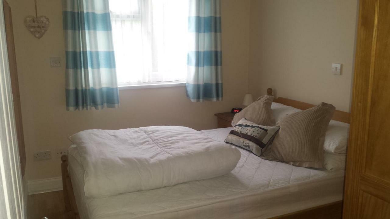 Chalets & Lodges At Atlantic Bays Holiday Park Padstow Eksteriør billede